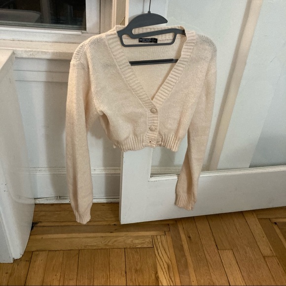 Nasty Gal Sweaters - Nasty Gal Cropped Cream Cardigan Size S